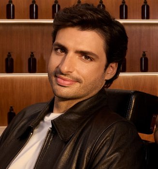 29251014 Digital Barberclub Still Beautyshot Csainz