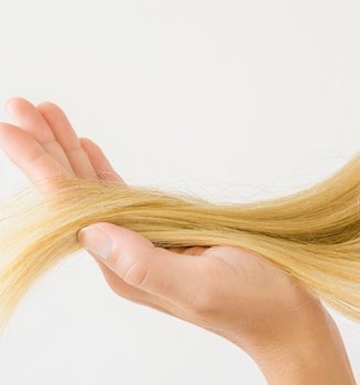 Beste Spuelung Blondes Geschaedigtes Haar Banner
