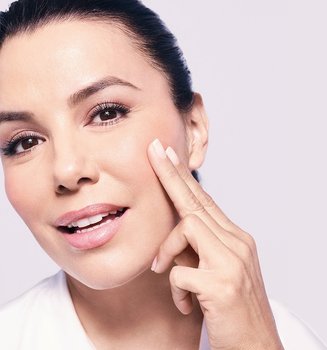 Eva Longoria Revitalift Filler Hero