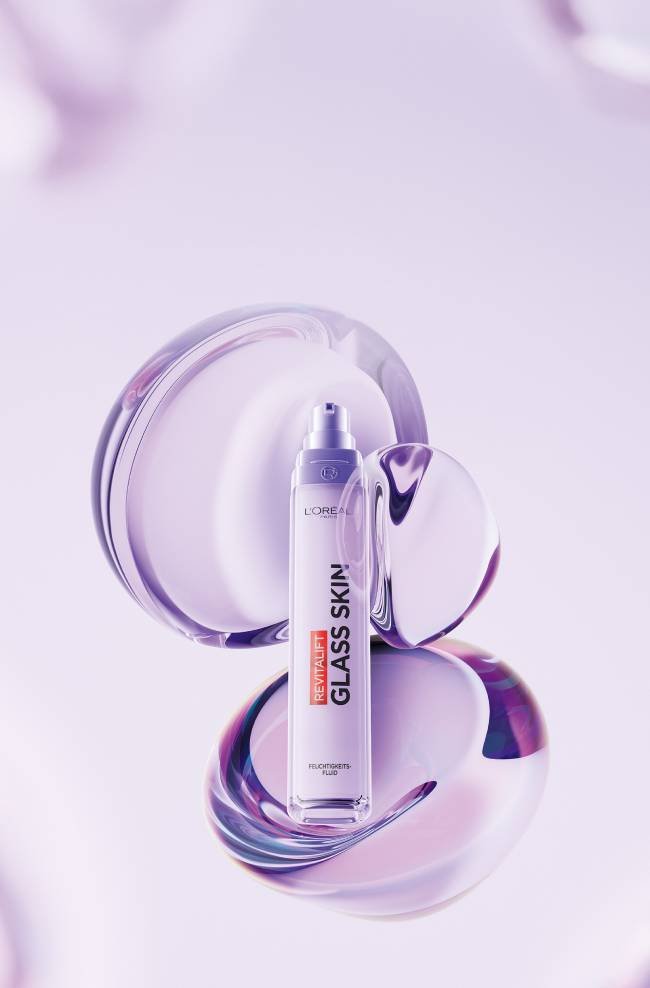 Glass Skin Feuchtigkeitsfluid Mobile Banner Image