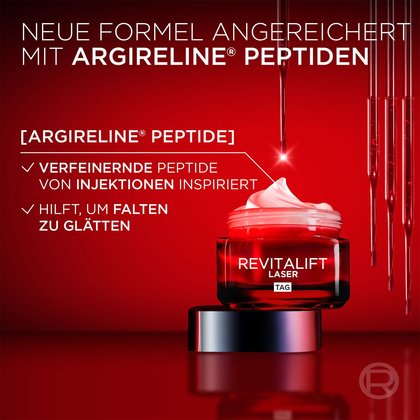 Eine Frau in der Gesichtpflege
