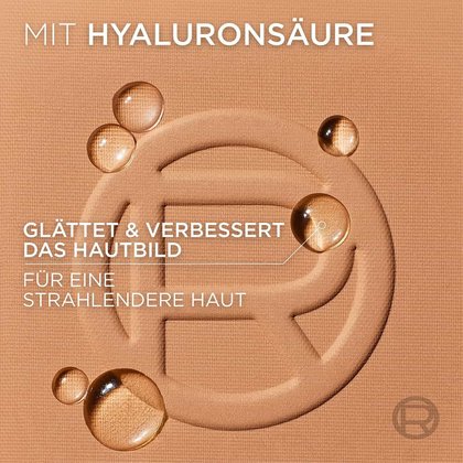 Detailansicht einer True Match Puder Nuance mit Wassertopfen und Text - mit Hyaluronsäure