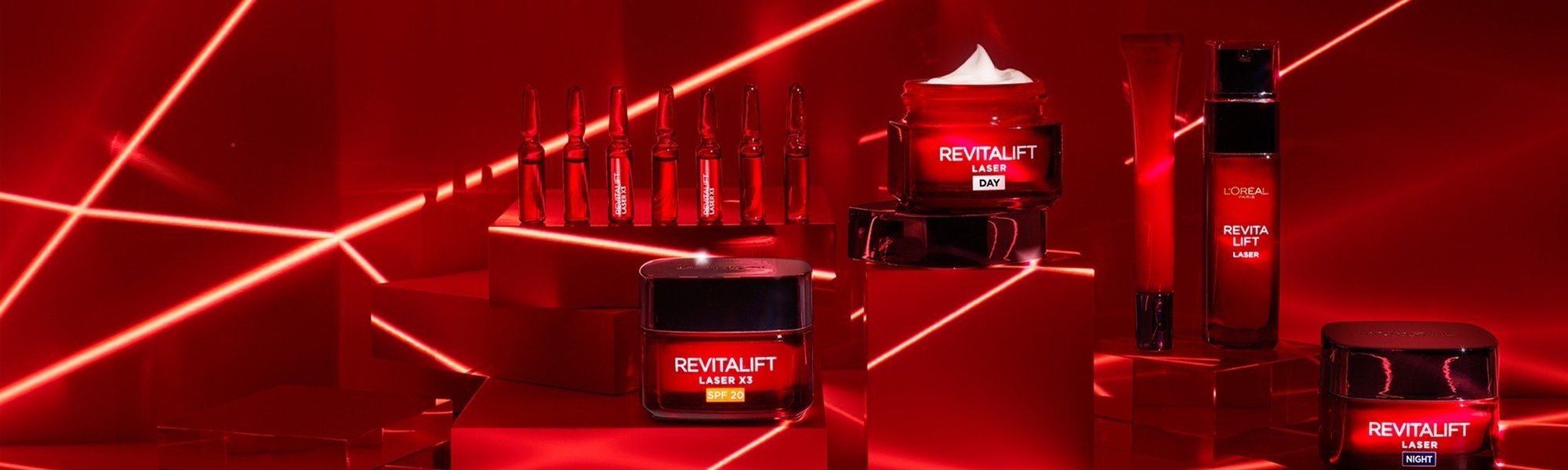 Roter Banner mit Produkten aus der Revitalift Produktreihe