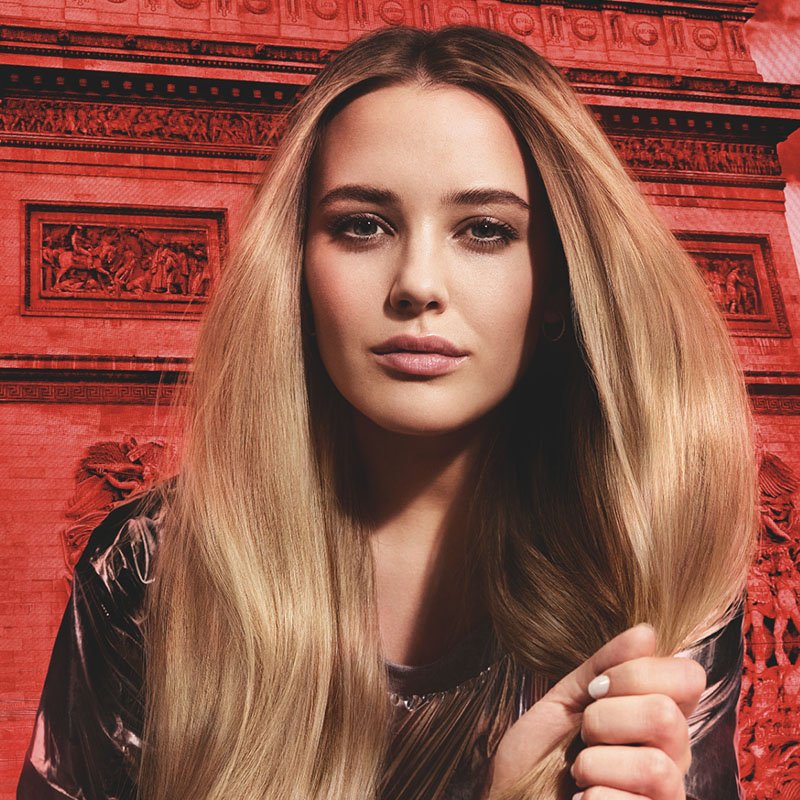 Blonde Frau