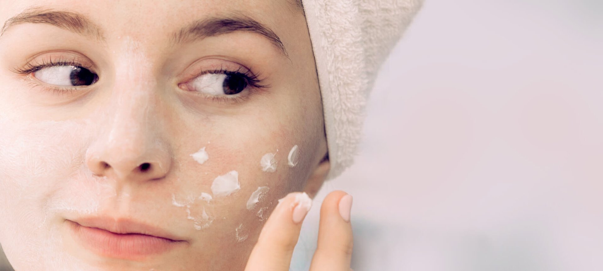 Are You Applying Your Anti Ageing Cream Correctly Hero